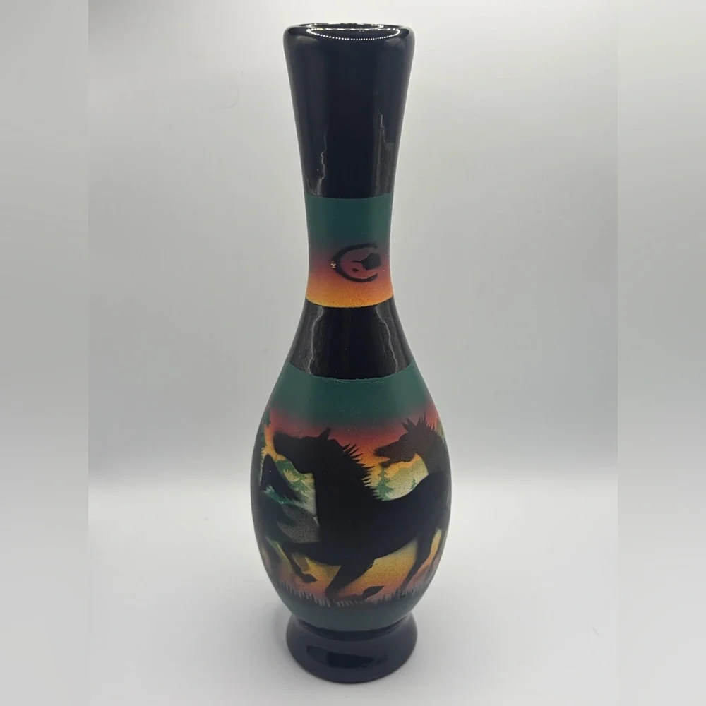 Benally Dine Signed Cedar Mesa Native American Pottery Wild Horses Totem Vase - Picture 5 of 10